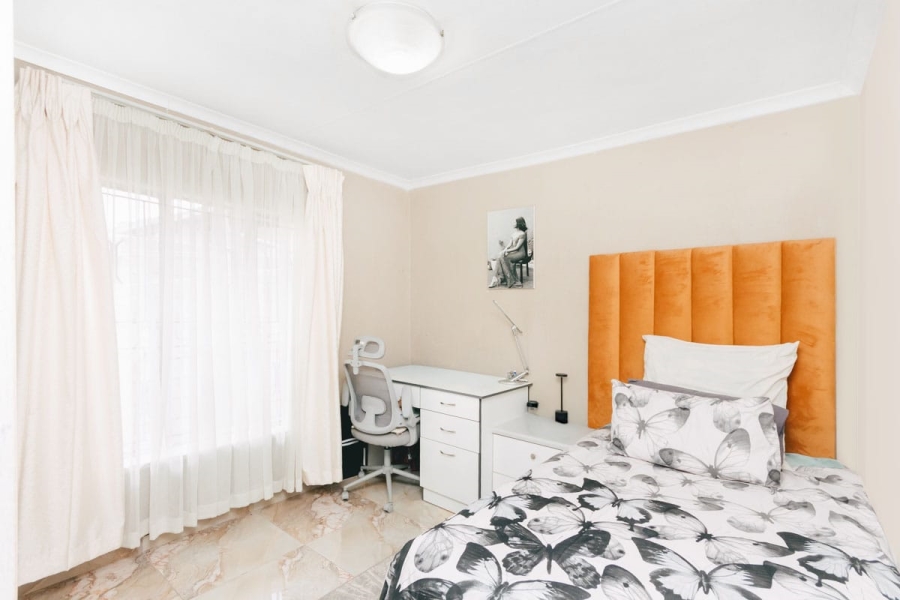 3 Bedroom Property for Sale in Fleurhof Gauteng