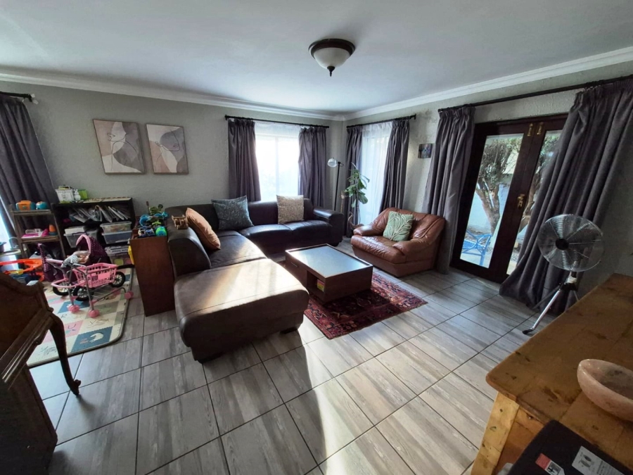4 Bedroom Property for Sale in Montana Tuine Gauteng