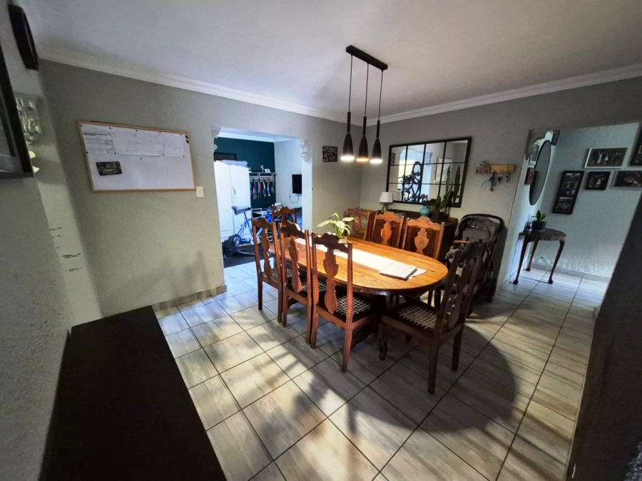 4 Bedroom Property for Sale in Montana Tuine Gauteng