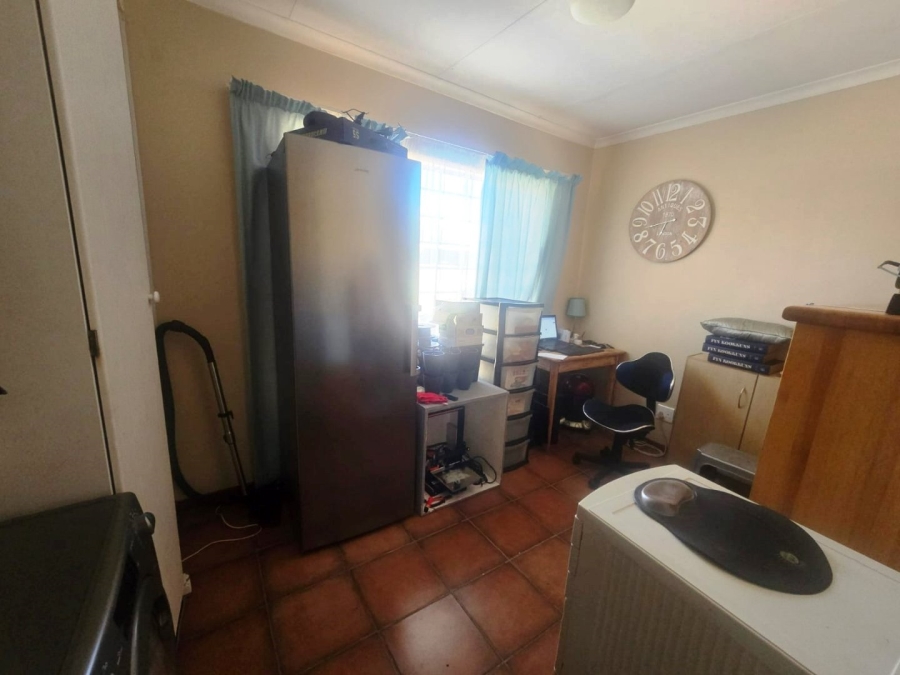 3 Bedroom Property for Sale in Annlin Gauteng