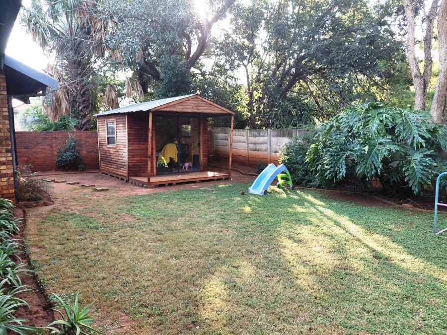 2 Bedroom Property for Sale in Doornpoort Gauteng