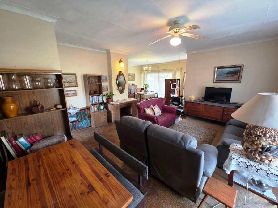 4 Bedroom Property for Sale in Annlin Gauteng