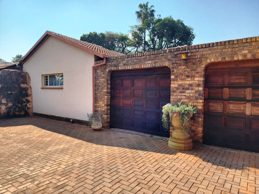 3 Bedroom Property for Sale in Theresa Park Gauteng