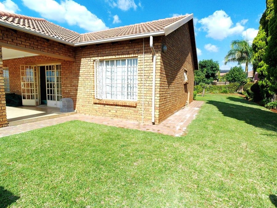 3 Bedroom Property for Sale in Theresa Park Gauteng