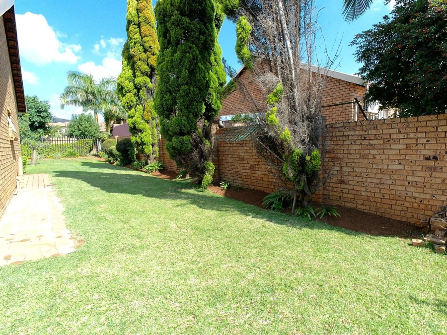 3 Bedroom Property for Sale in Theresa Park Gauteng