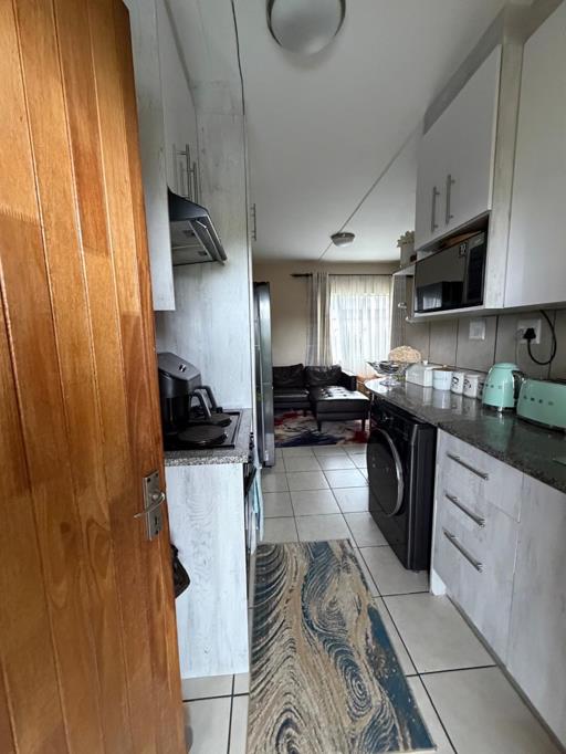 2 Bedroom Property for Sale in Fleurhof Gauteng