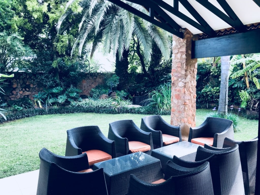 To Let 5 Bedroom Property for Rent in Houghton Estate Gauteng