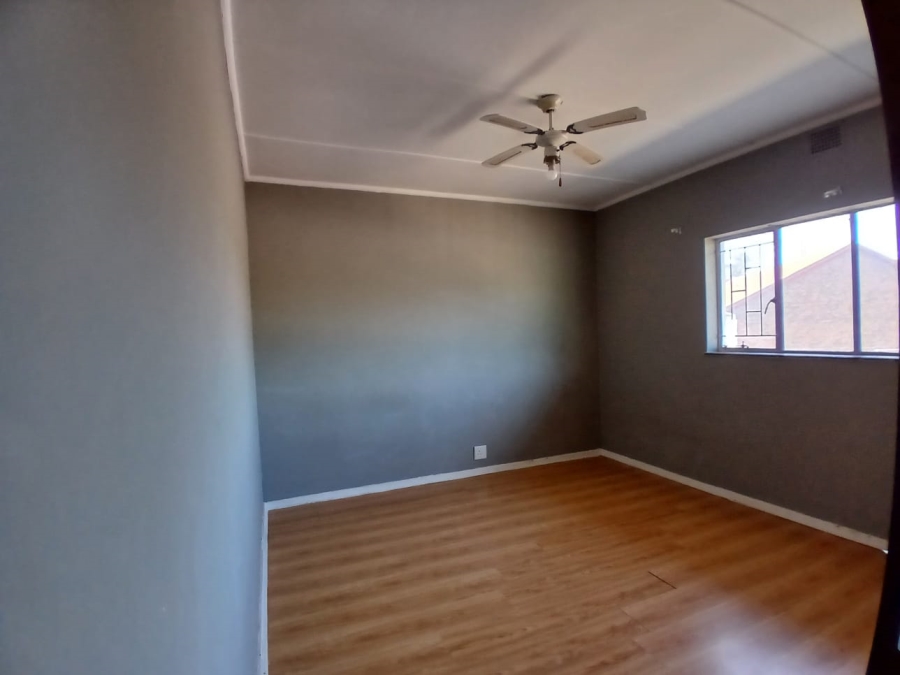 2 Bedroom Property for Sale in Lyttelton Manor Gauteng