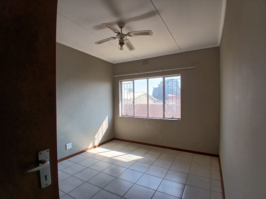 2 Bedroom Property for Sale in Lyttelton Manor Gauteng