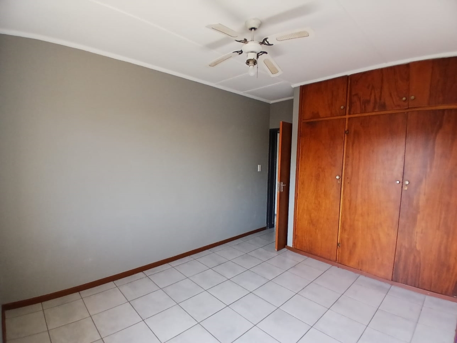2 Bedroom Property for Sale in Lyttelton Manor Gauteng