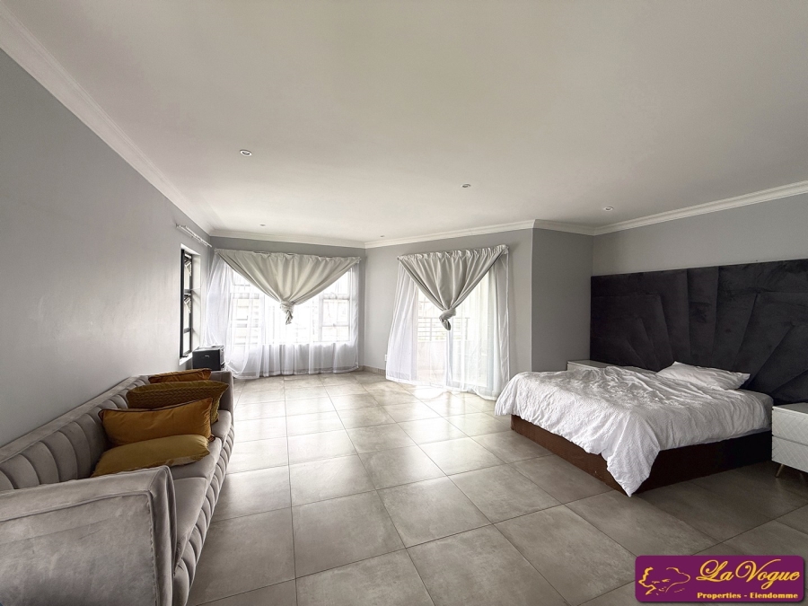 3 Bedroom Property for Sale in Olympus AH Gauteng