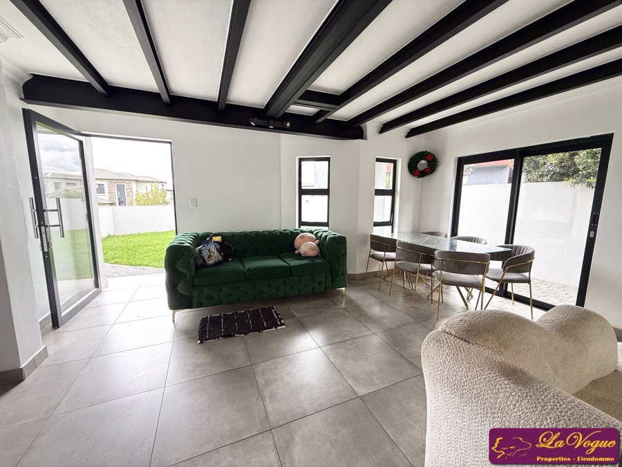 3 Bedroom Property for Sale in Olympus AH Gauteng