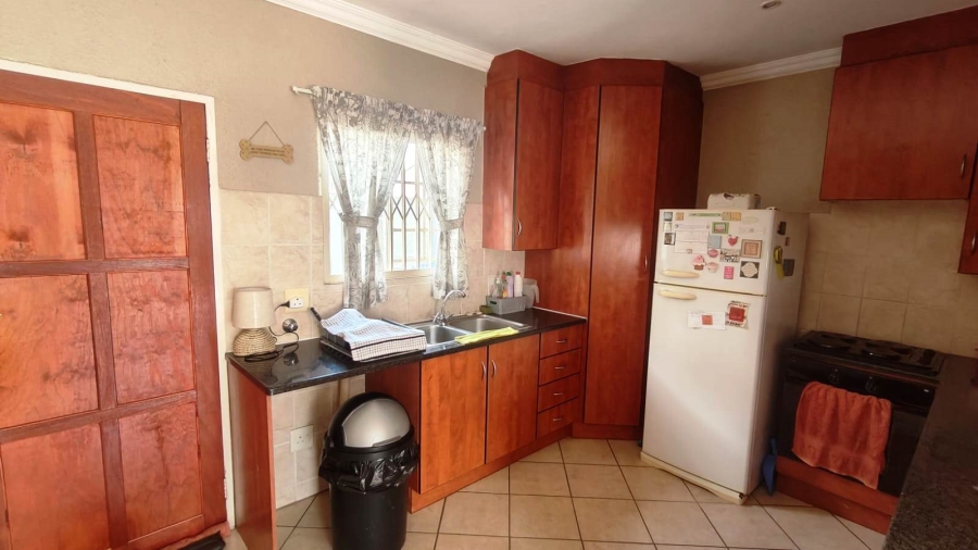 2 Bedroom Property for Sale in Annlin Gauteng