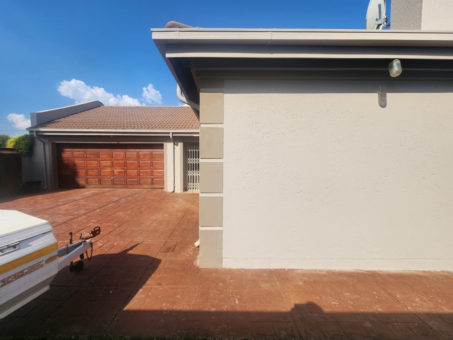 3 Bedroom Property for Sale in Montana Gauteng