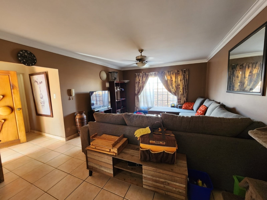 3 Bedroom Property for Sale in Montana Gauteng