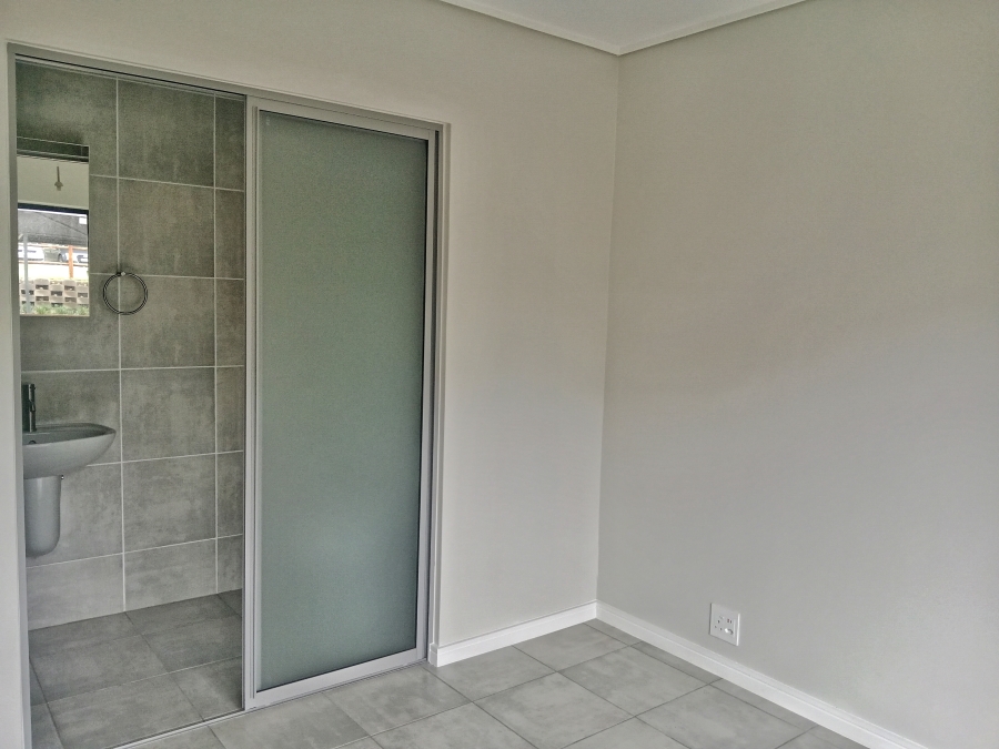 To Let 2 Bedroom Property for Rent in Mooikloof Gauteng
