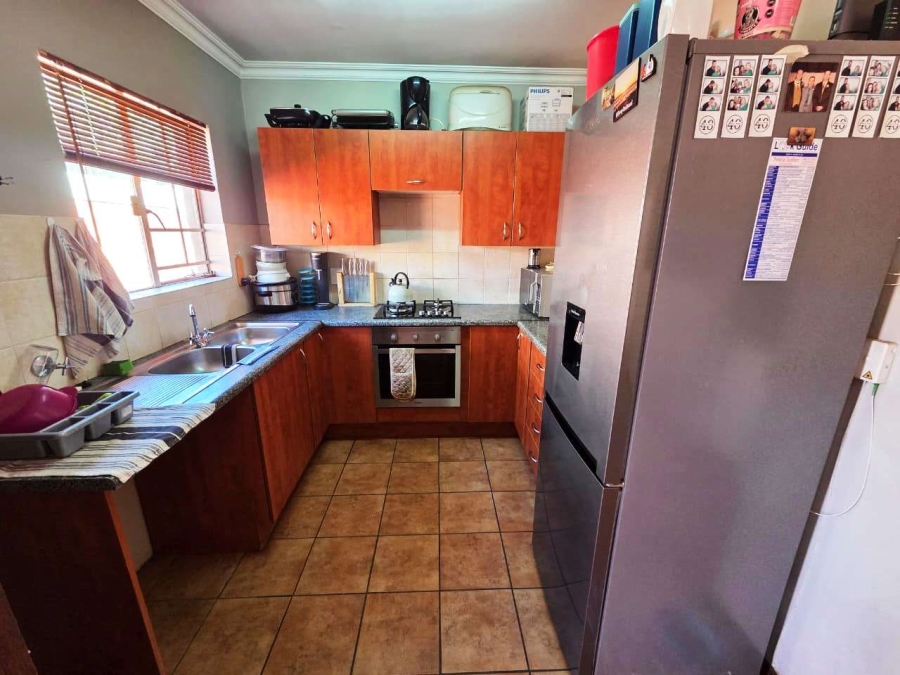 2 Bedroom Property for Sale in Montana Gauteng