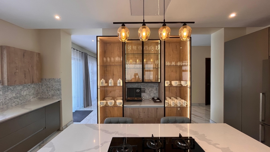 To Let 9 Bedroom Property for Rent in Atholl Gauteng