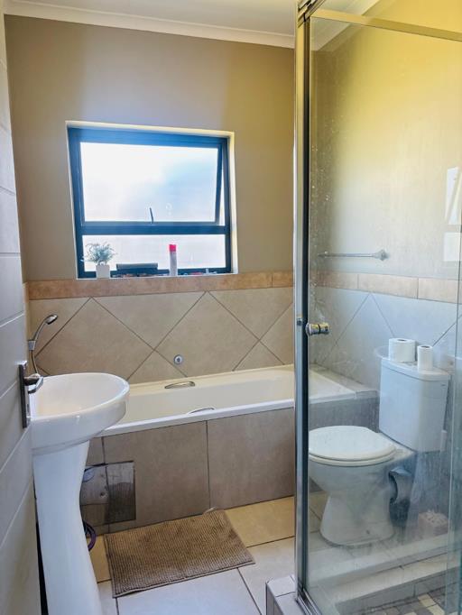 3 Bedroom Property for Sale in Glen Austin AH Gauteng