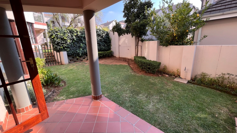 To Let 2 Bedroom Property for Rent in Rivonia Gauteng