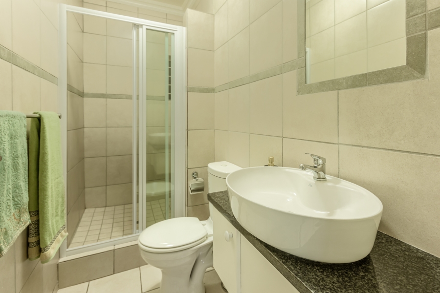 To Let 1 Bedroom Property for Rent in Halfway Gardens Gauteng