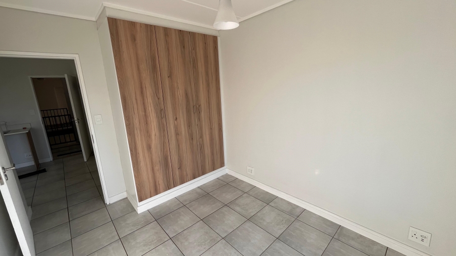 1 Bedroom Property for Sale in Linbro Park Gauteng