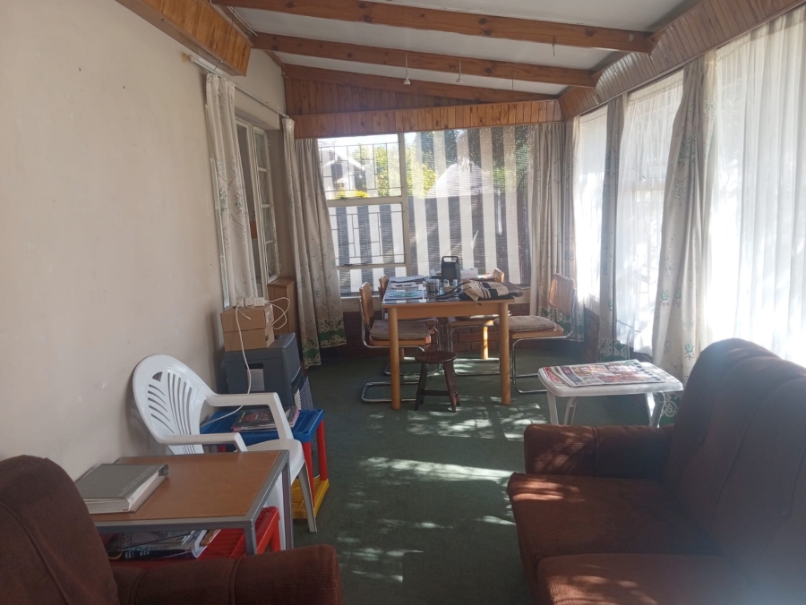 3 Bedroom Property for Sale in Crown Gardens Gauteng