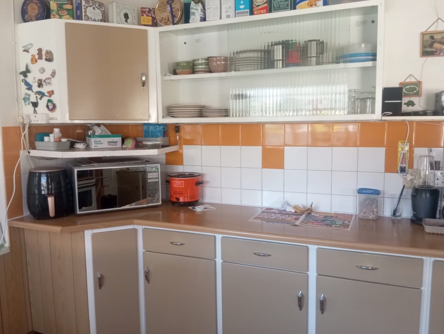 3 Bedroom Property for Sale in Crown Gardens Gauteng