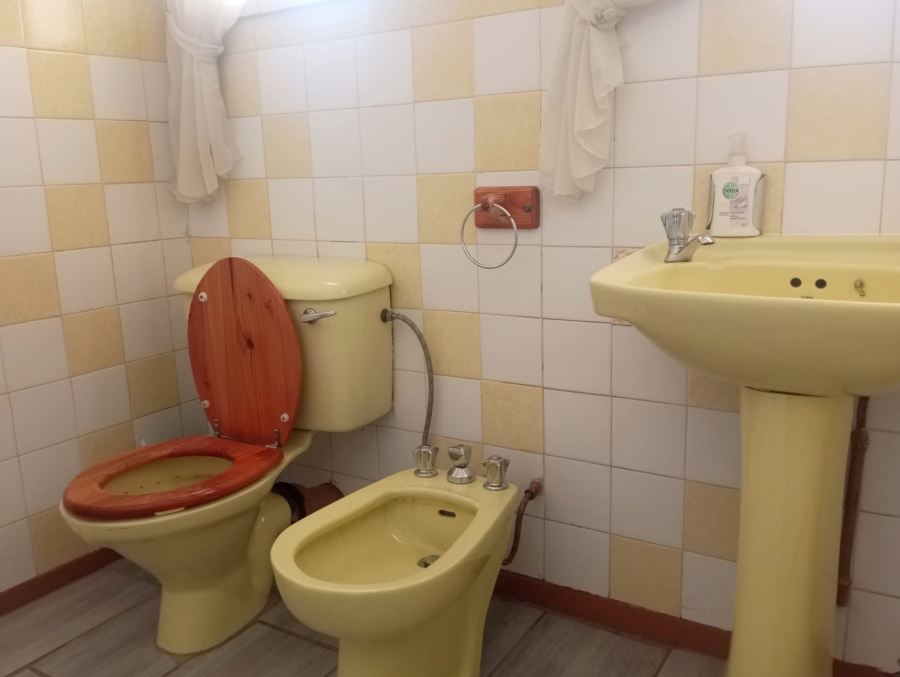 3 Bedroom Property for Sale in Crown Gardens Gauteng