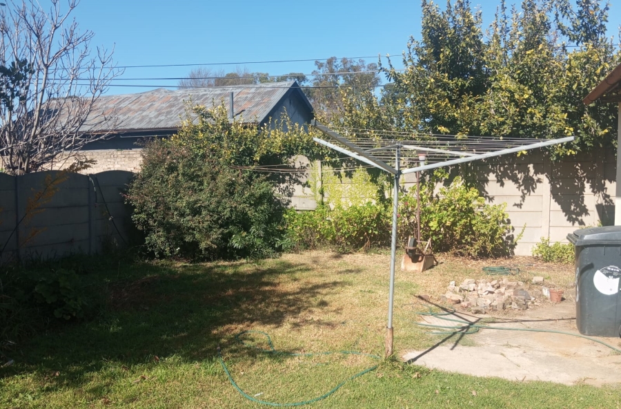 3 Bedroom Property for Sale in Crown Gardens Gauteng