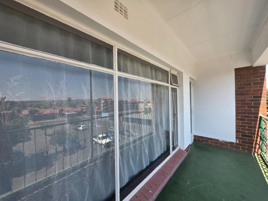 2 Bedroom Property for Sale in Elspark Gauteng