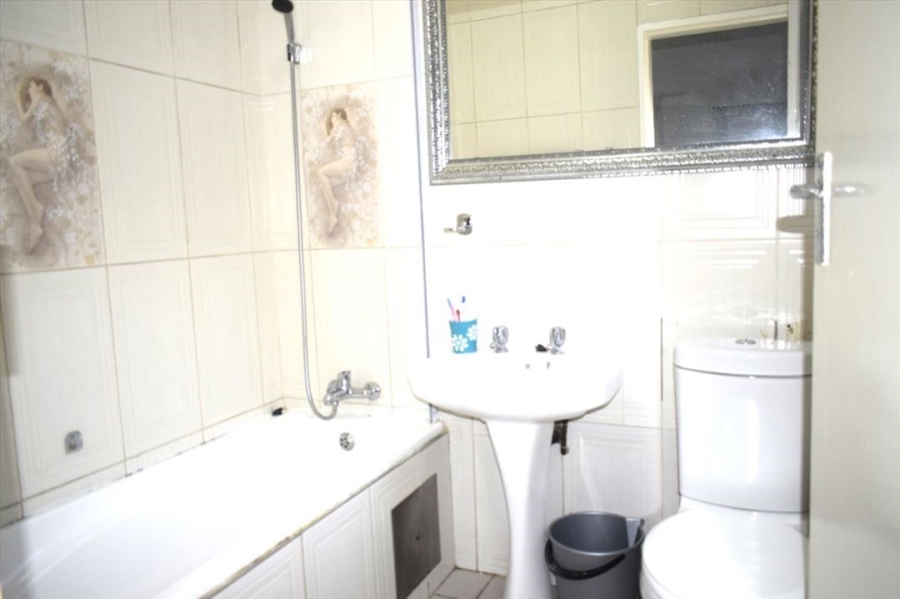 2 Bedroom Property for Sale in Elspark Gauteng