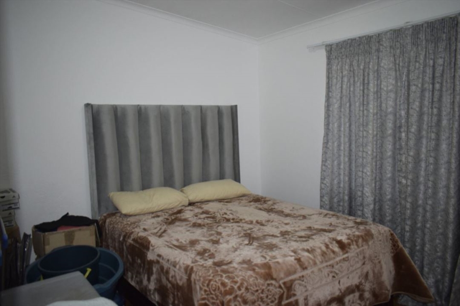 2 Bedroom Property for Sale in Elspark Gauteng