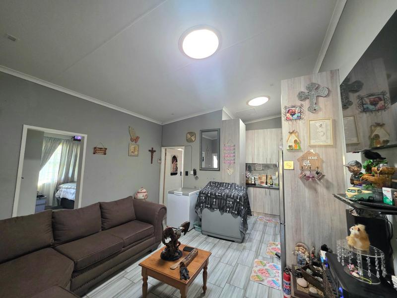 2 Bedroom Property for Sale in Elspark Gauteng