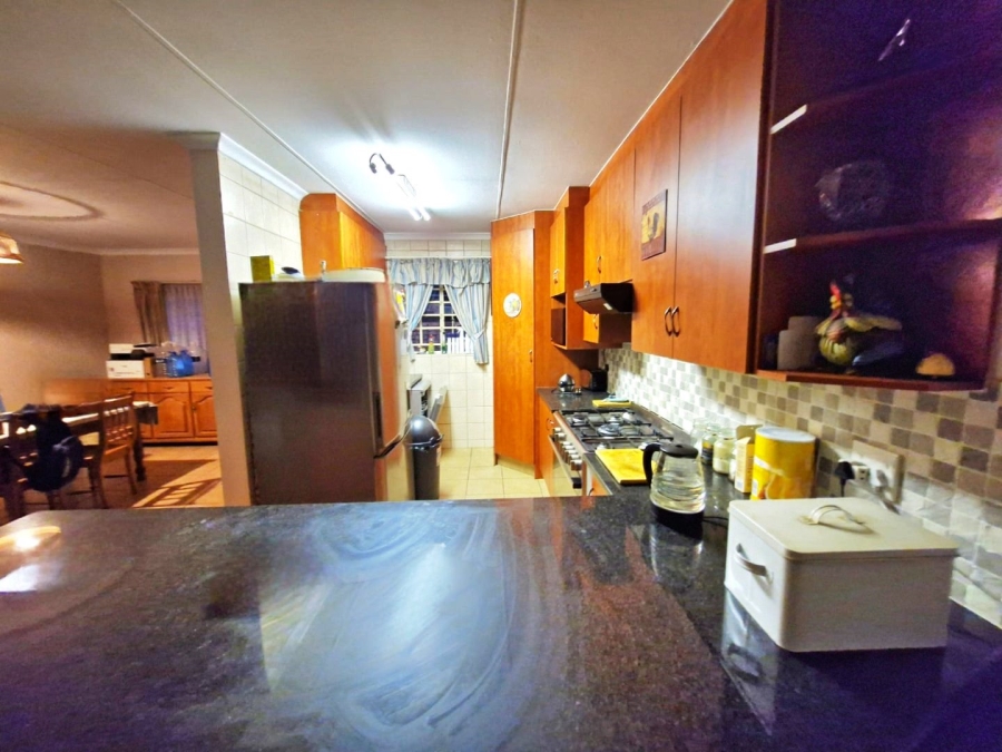 3 Bedroom Property for Sale in Annlin Gauteng
