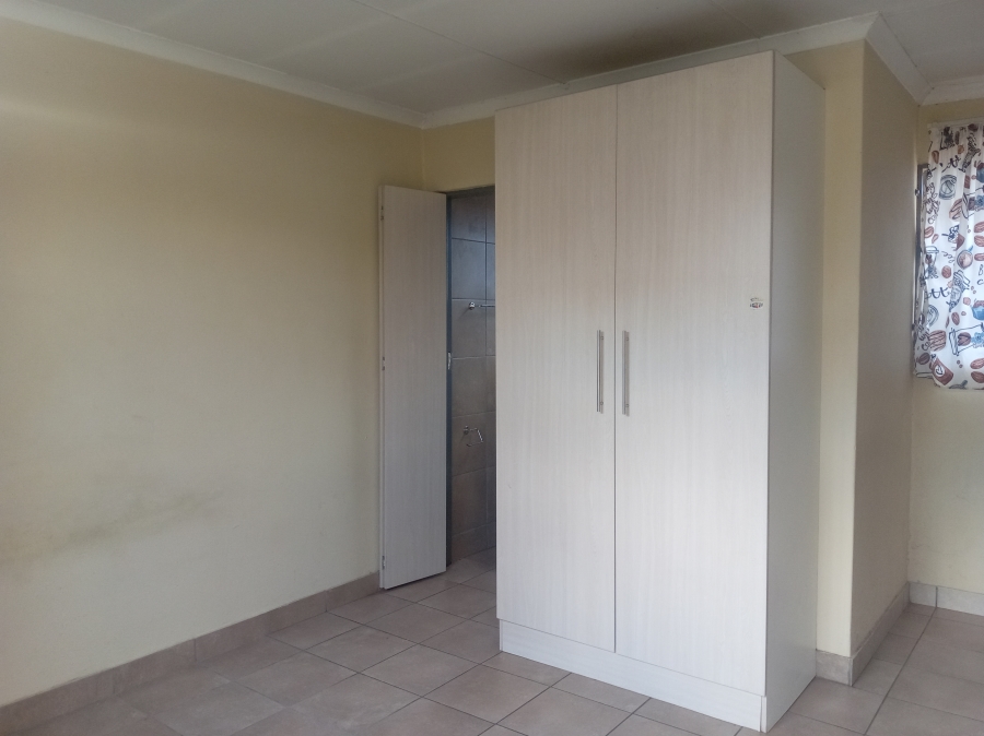 To Let 1 Bedroom Property for Rent in Mabopane Gauteng