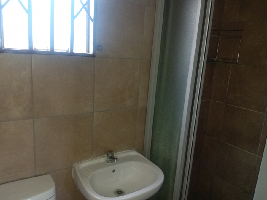 To Let 1 Bedroom Property for Rent in Mabopane Gauteng