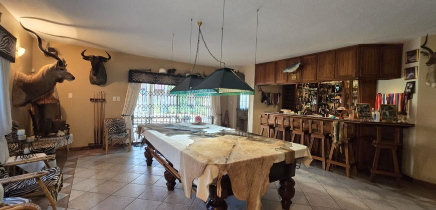 6 Bedroom Property for Sale in Amandasig Gauteng