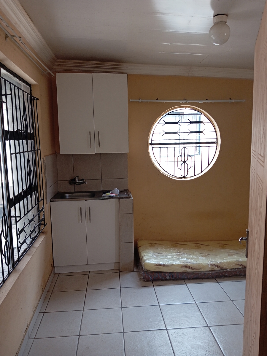 Room for rent in Mabopane Gauteng. Listed by PropertyCentral
