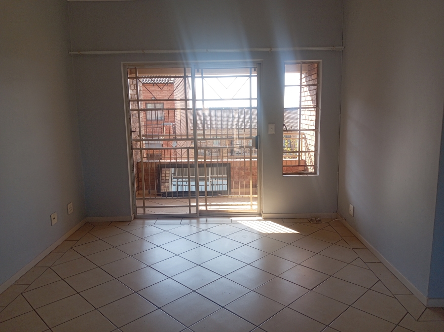 2 Bedroom Property for Sale in Karenpark Gauteng