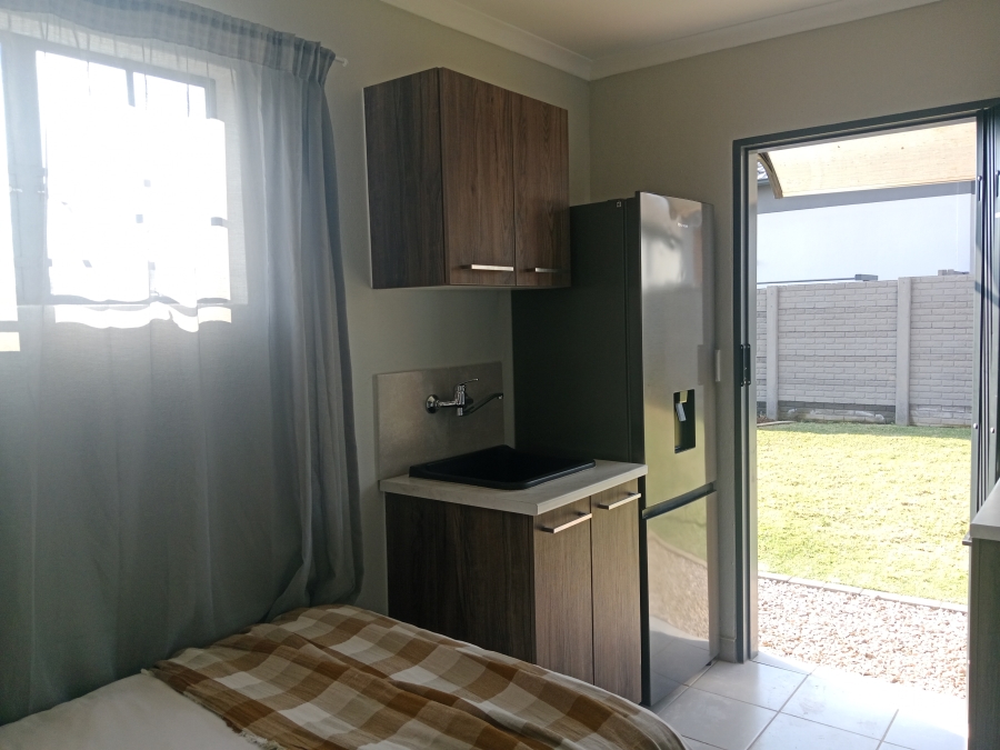  Bedroom Property for Sale in Glenway Estate Gauteng