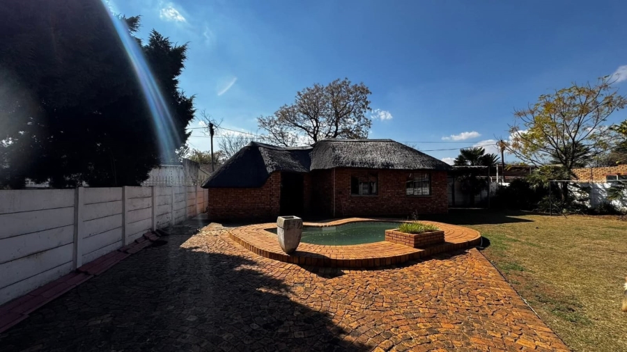 5 Bedroom Property for Sale in Ferryvale Gauteng