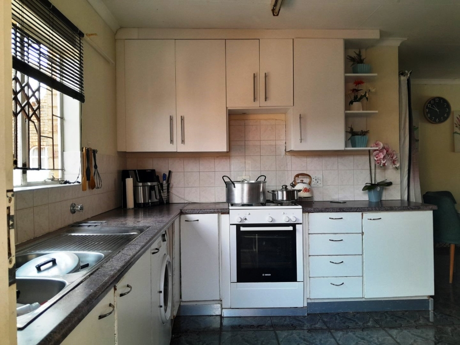 3 Bedroom Property for Sale in The Orchards Gauteng
