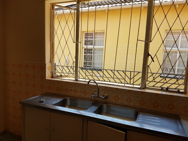 3 Bedroom Property for Sale in Bezuidenhout Valley Gauteng