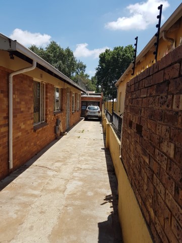 3 Bedroom Property for Sale in Bezuidenhout Valley Gauteng