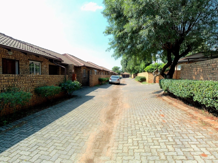 2 Bedroom Property for Sale in Amandasig Gauteng