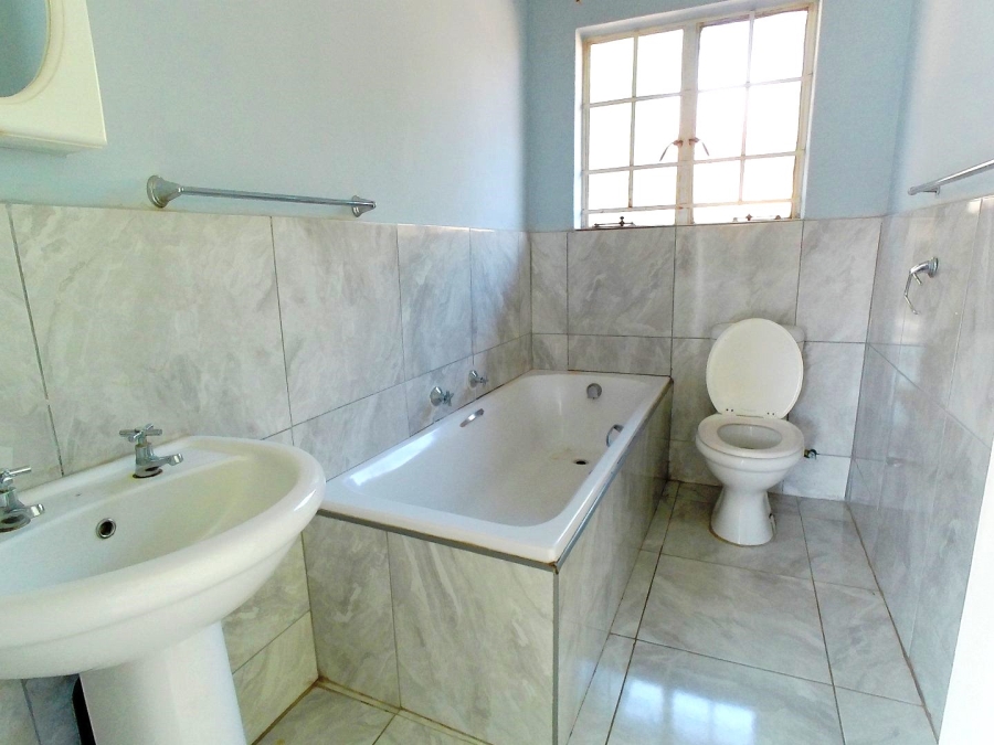 2 Bedroom Property for Sale in Amandasig Gauteng