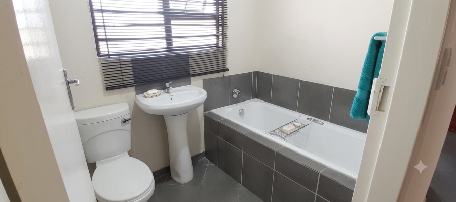 2 Bedroom Property for Sale in Evaton West Gauteng