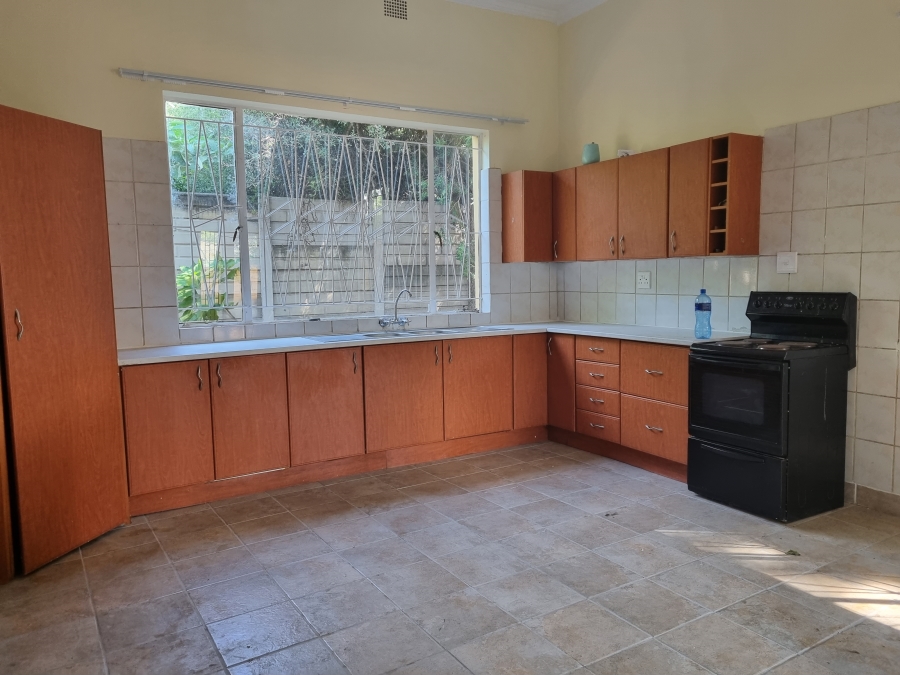 To Let 3 Bedroom Property for Rent in Gezina Gauteng