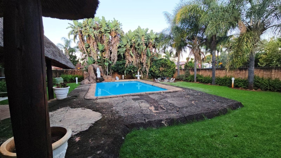 4 Bedroom Property for Sale in Karen Park Gauteng